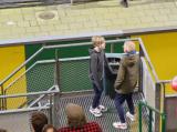 S.K.N.W.K.-jeugd bezoekt wedstrijd uit Keukenkampioendivisie tussen ADO Den Haag en Helmond Sport (12-04-2023) (94/149)
